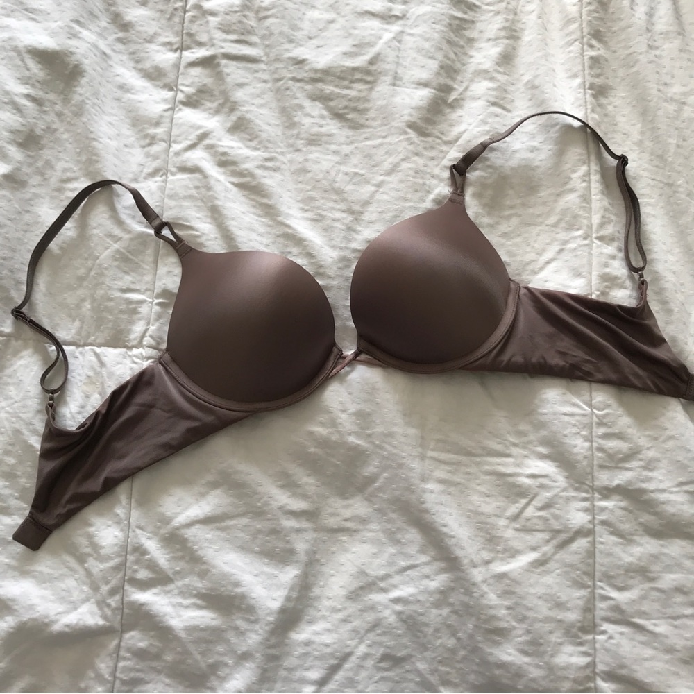 Victoria’s Secret - Very Sexy Bombshell Add-2-Cups Push-Up Bra - 32B